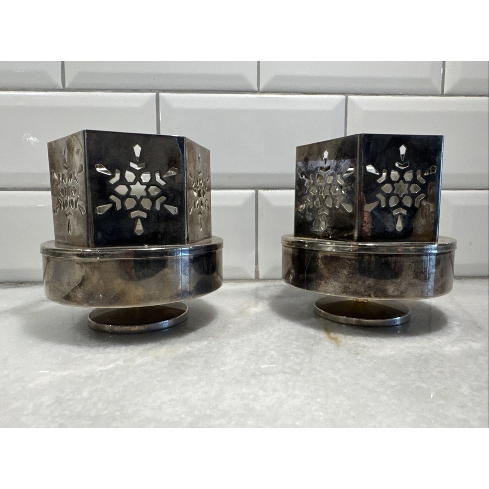 Vintage Set Of‎ 2 Silver Snowflake Candleholders Music Box Plays Silent Night